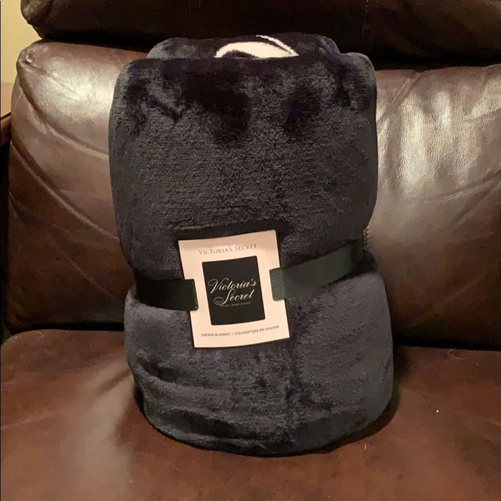 Victoria’s Secret blanket
